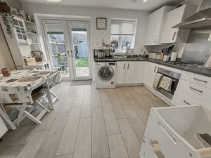 Photo 6- click for photo gallery